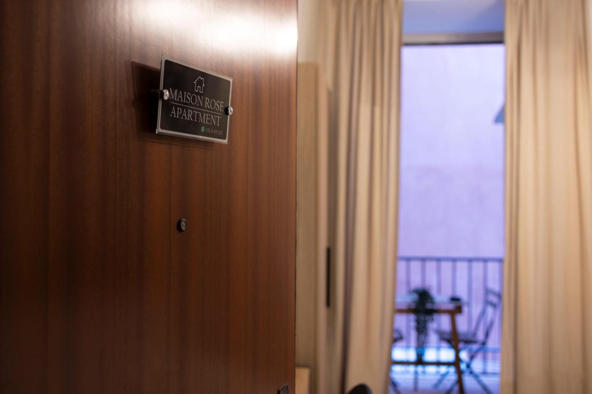Maison Rose, Host Apartments Νάπολη Εξωτερικό φωτογραφία